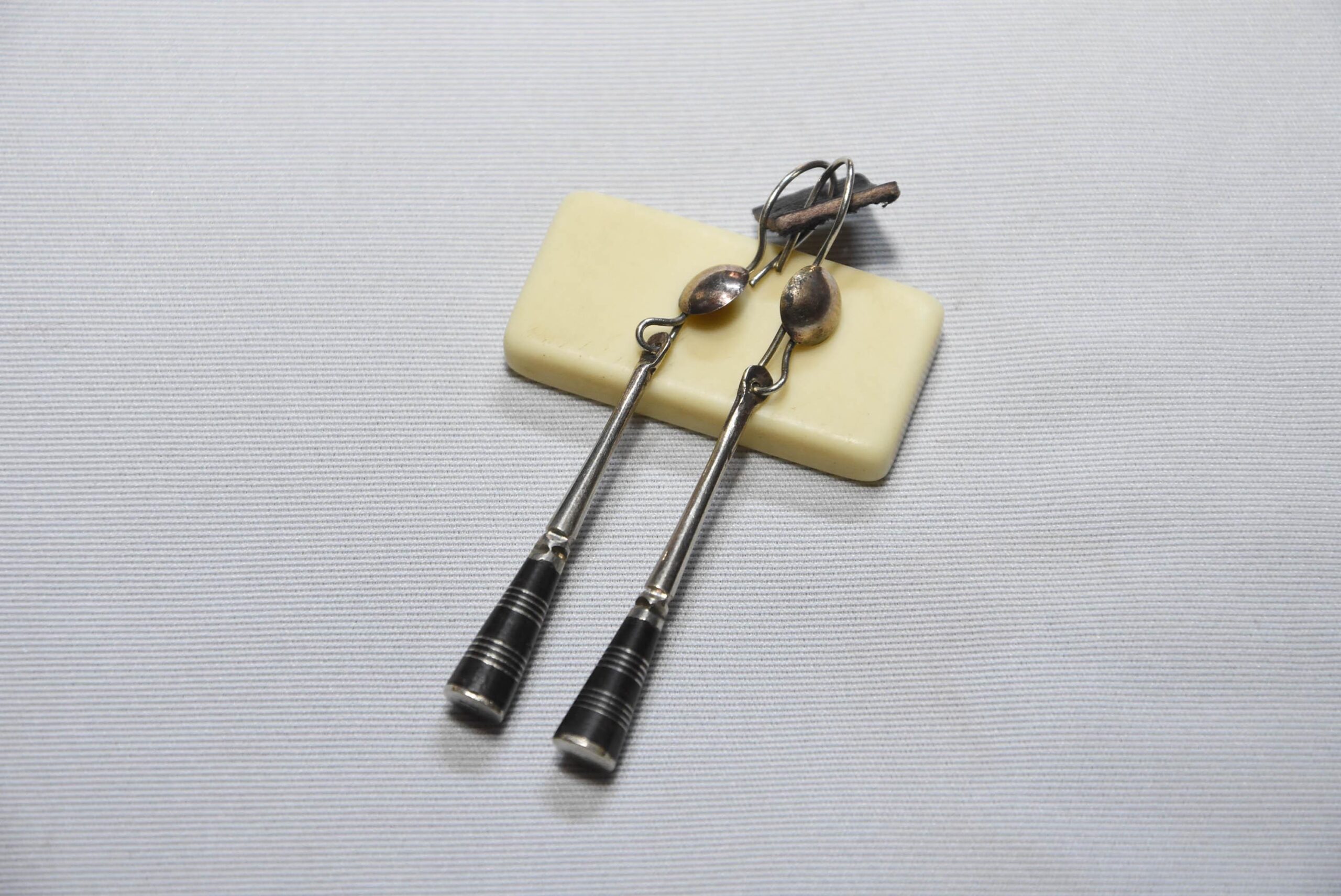 Tuareg earrings ebony handmade by silver - Image 3