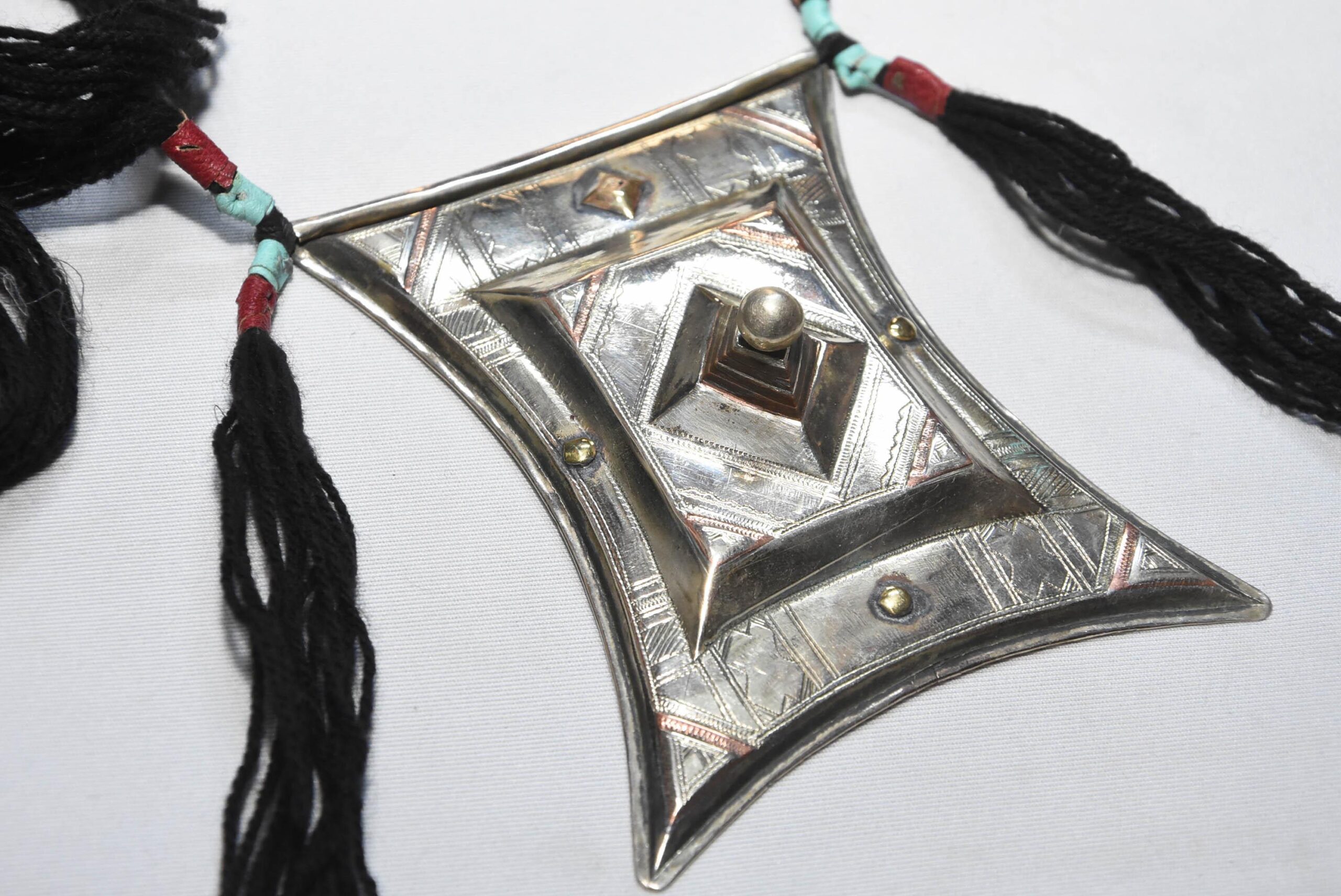 Touareg talisman collier argent couleur main gravé Pendentif amulette, ethnique nomades - Image 3
