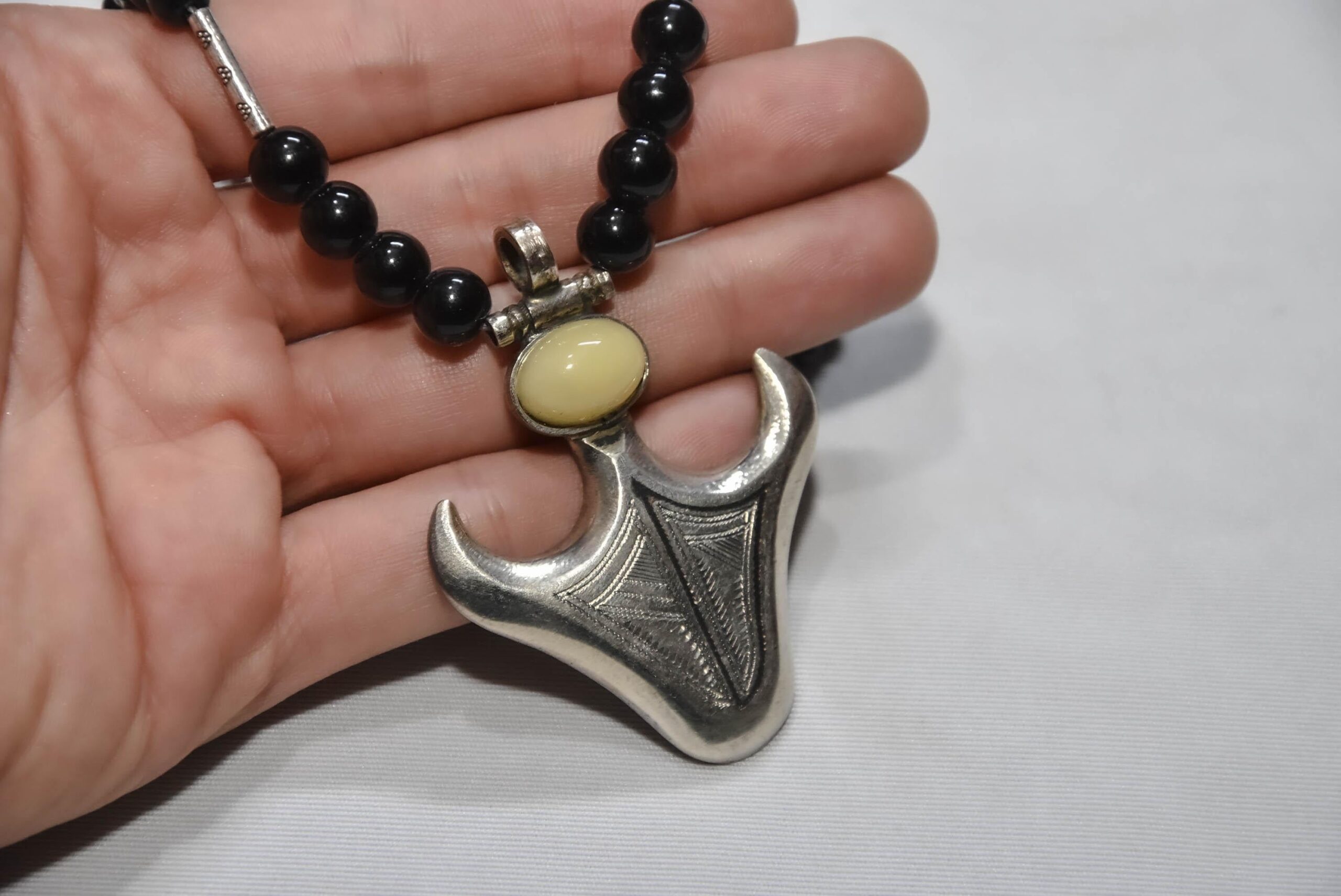 Ethnic tuareg Southern Cross Necklace Silver with onyx Beads from Tahouha Niger Tribe - Image 7