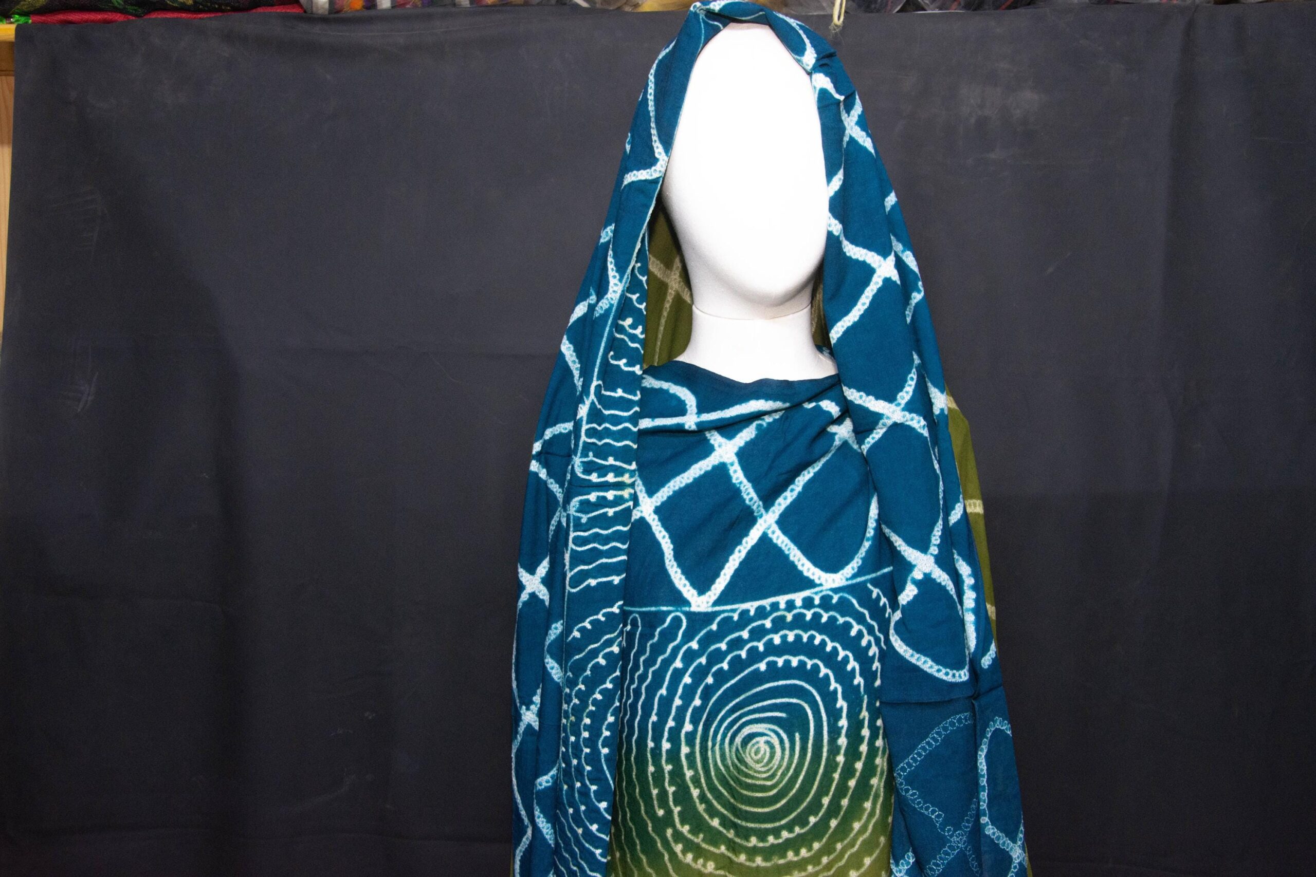 Traditional Amazigh Melhfa - Ethnic Sahrawi Gown - Unique Handcrafted Desert Robe - Image 2