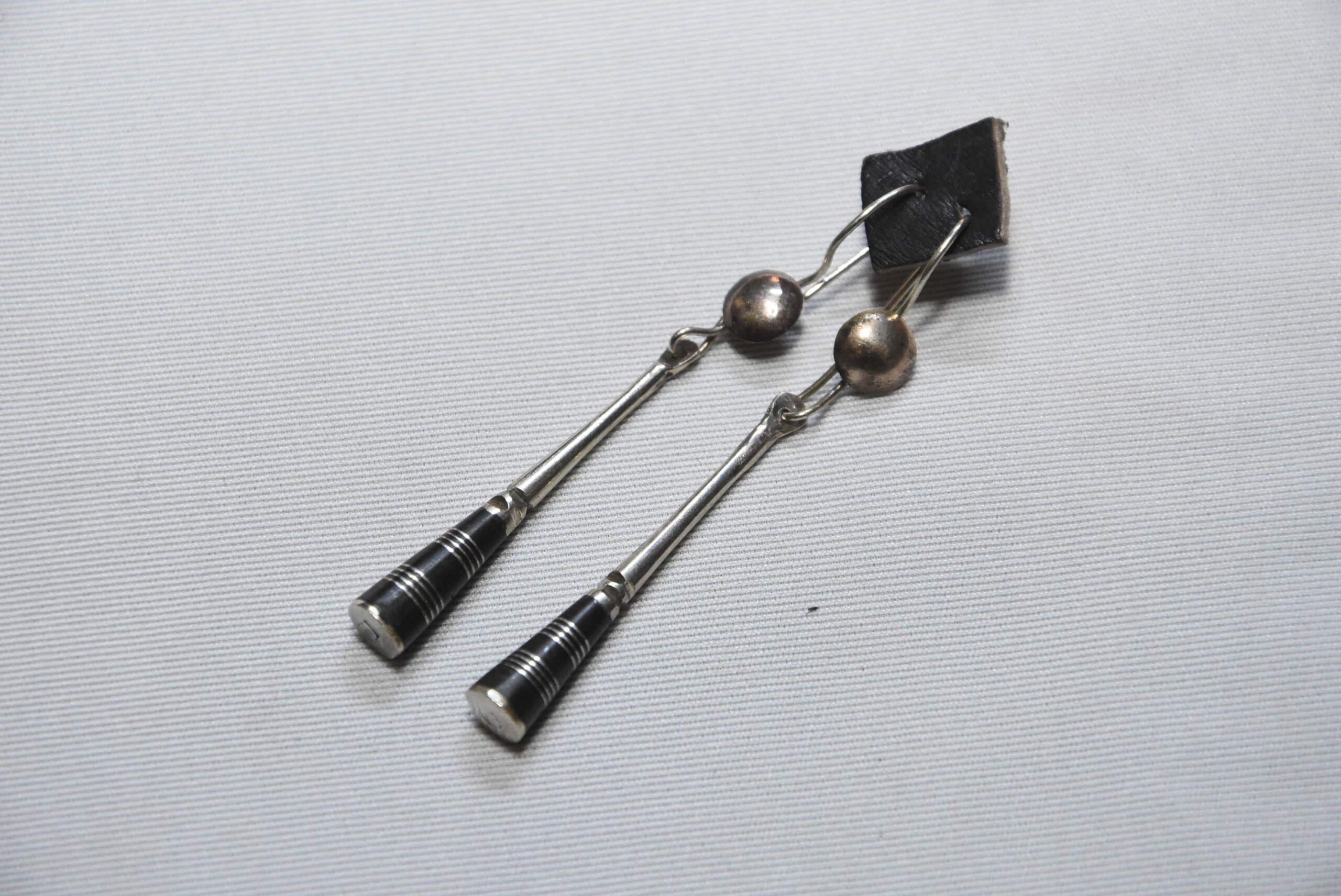 Tuareg earrings ebony handmade by silver