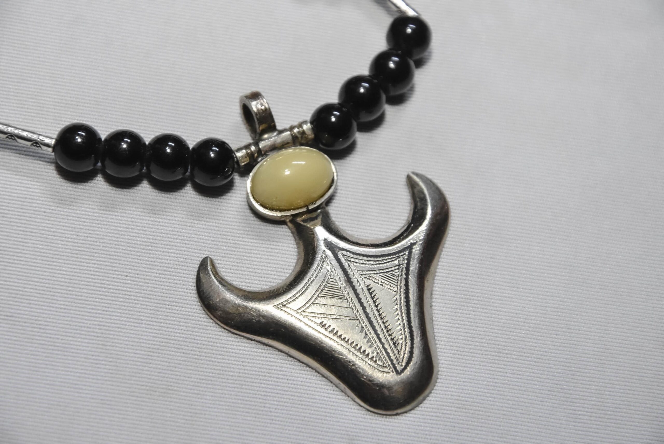Ethnic tuareg Southern Cross Necklace Silver with onyx Beads from Tahouha Niger Tribe - Image 5