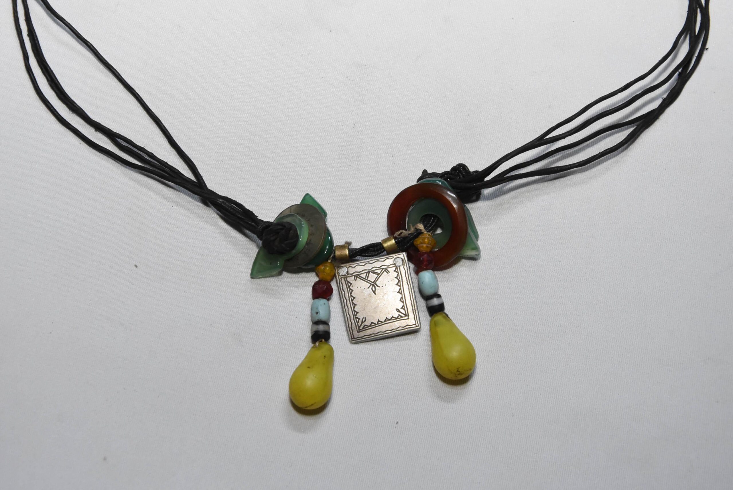 Vintage Tuareg Silver Amulet Pendant: Ethnic Berber Necklace