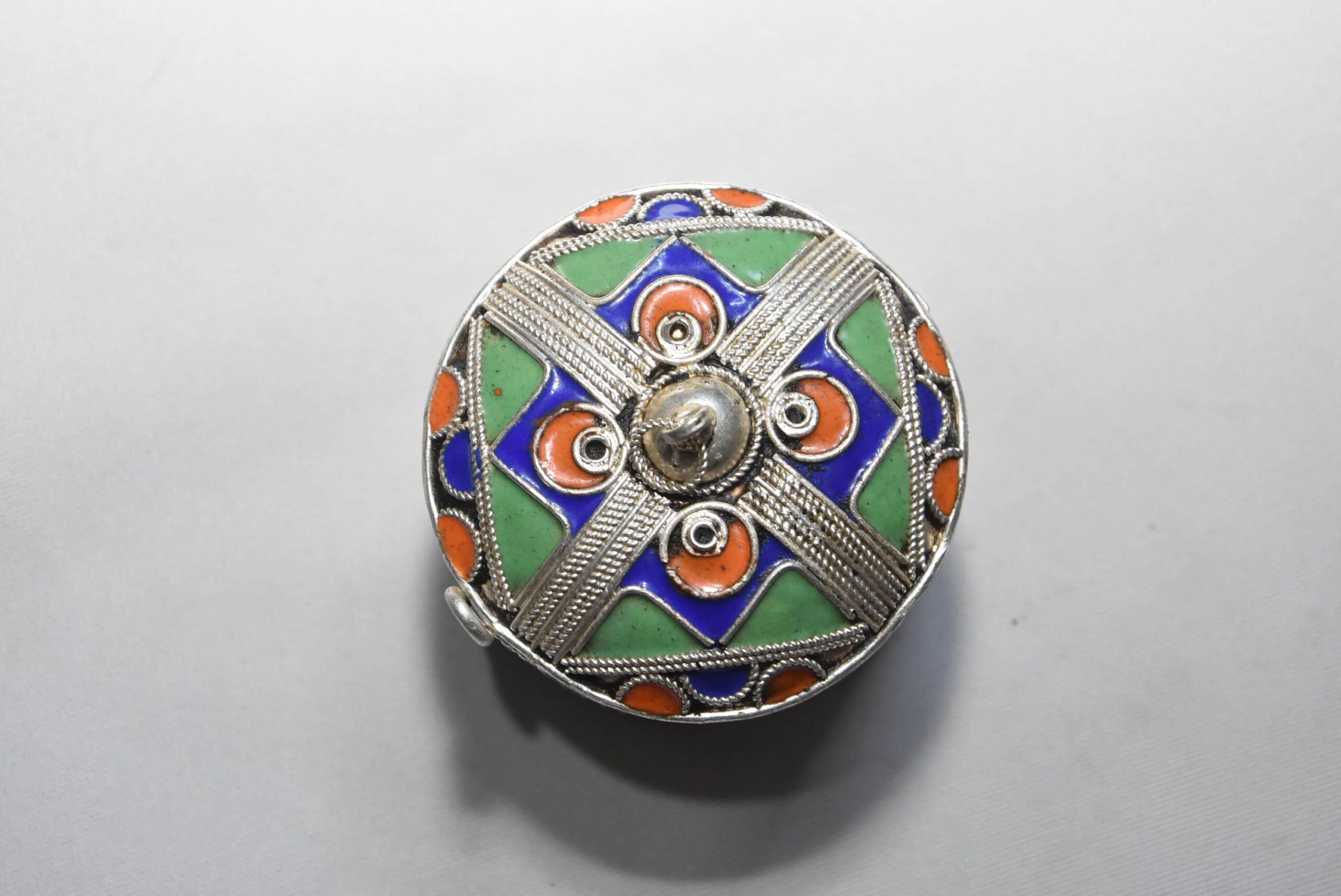 Vintage Berber Kabyle Enamel Silver Bracelet & Jewelry Box - Image 10