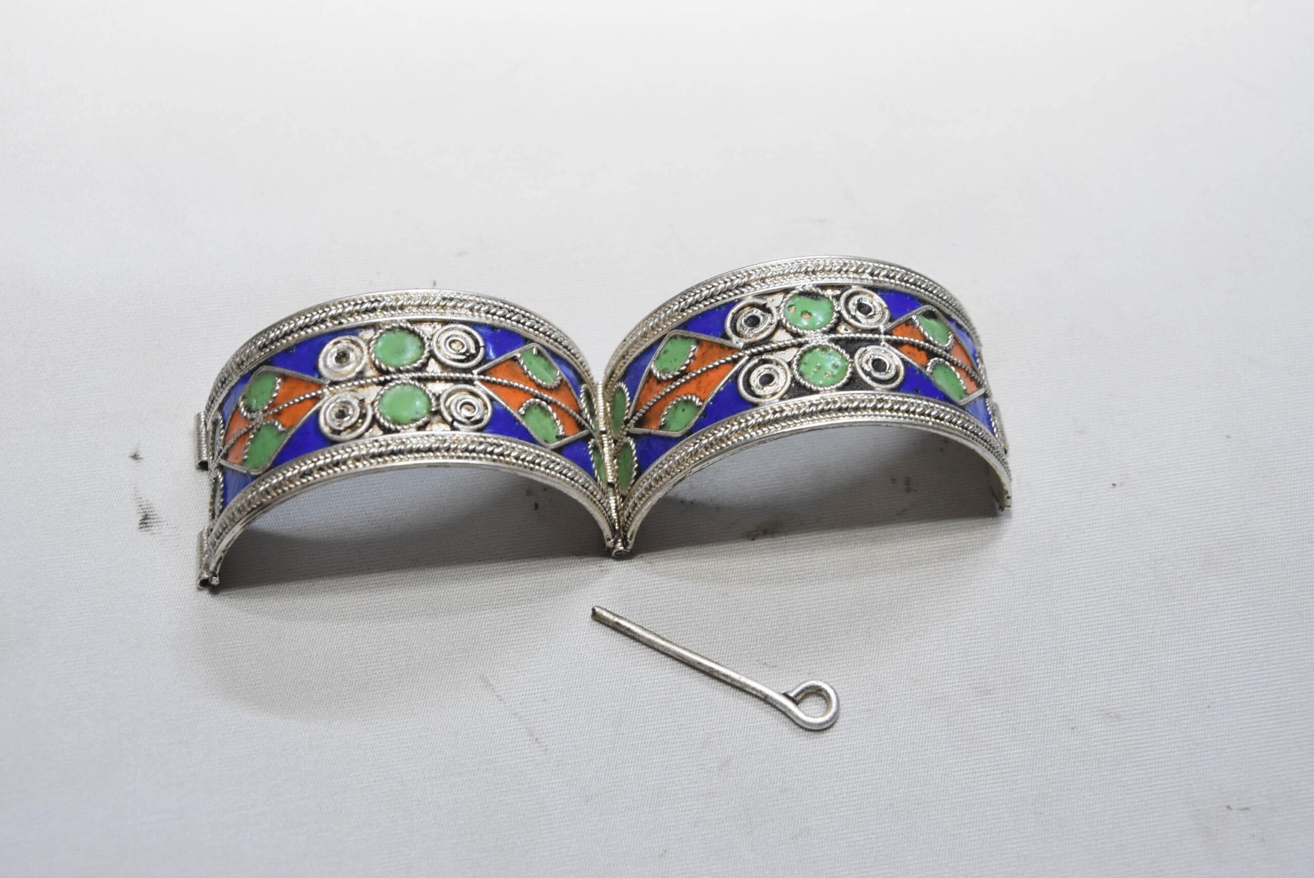 Vintage Berber Kabyle Enamel Silver Bracelet & Jewelry Box - Image 3