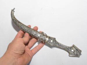 Handmade berber Amazigh Khanjar Dagger Silver Vintage Knife From Morocco